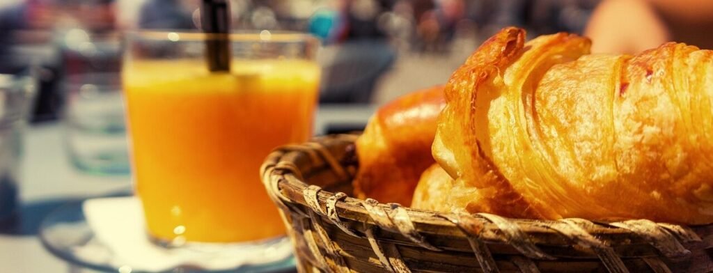 Pourquoi le brunch à Paris est devenu incontournable le week-end